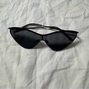 Simply Vera by Vera Wang Black Cat Eye Sunglasses